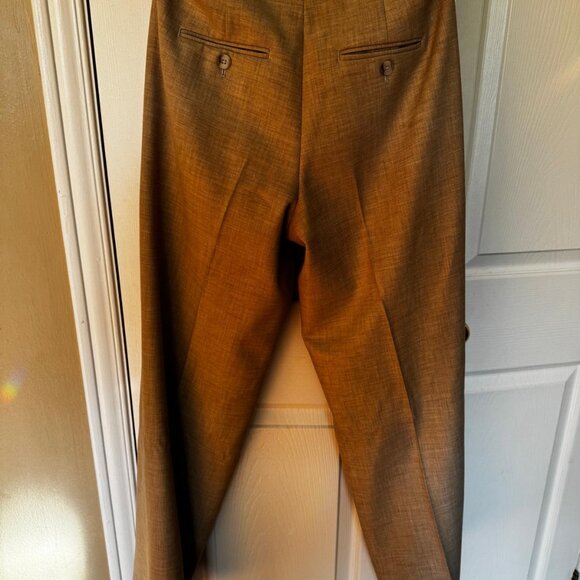 Aritzia Effortless Pant - Heathered Oakwood, Size 4 - Picture 8 of 11